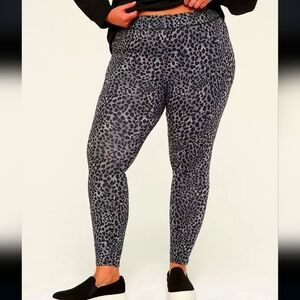 Lane Bryant Plus Size Leopard Leggings - C/D